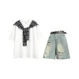 Белая футболка + синие шорты