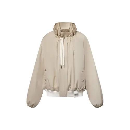 LOUIS VUITTON SS25 Куртки и пальто Женские Бежевый