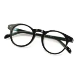 Чёрный, маленькие блестки