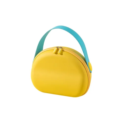 Gentle welcome Макияж и дорожные косметички для женщин