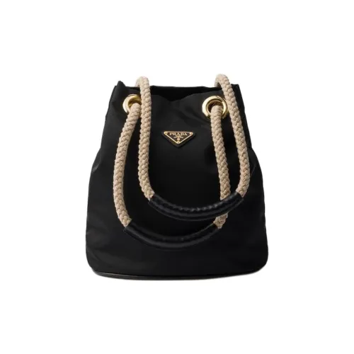PRADA RE Нейлон Переработанный нейлон Ведрообразная сумка Сумка Сумка через плечо Маленькая Женская Черная
