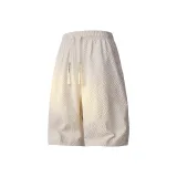 Перламутрово-бежевый