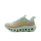 Светло-зеленый, оранжевый.