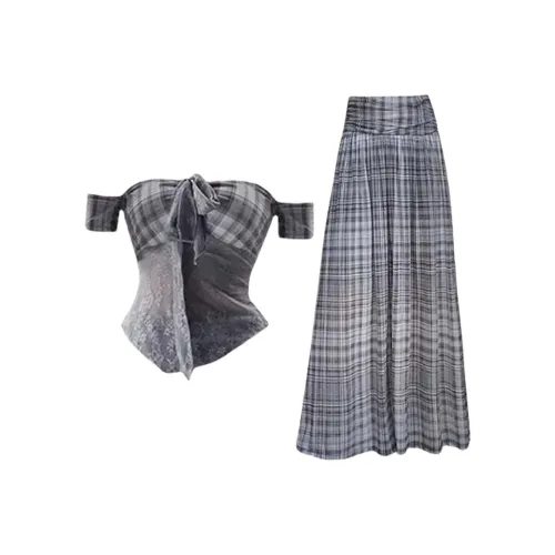 CANTALOVE Женские комплекты с юбкой