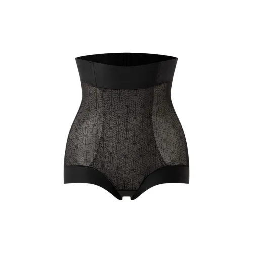 Удобное и освежающее корректирующее белье низ для женщин