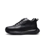 Черная обувь с флисовой подкладкой и утеплением