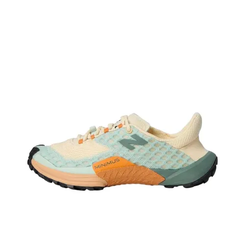 New Balance Minimus Trail Беговые кроссовки Низкий верх Бежевый Зеленый Женский