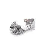 Серебристый