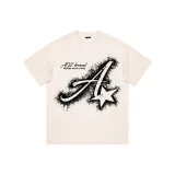 Светлый бежево-абрикосовый.