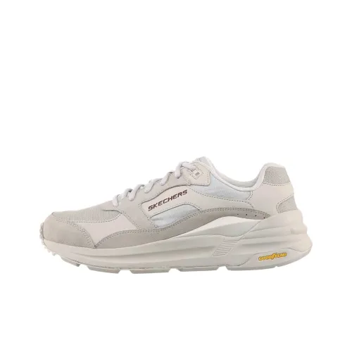 Skechers Global Jogger Low Топ Беговые кроссовки Мужской Бежевый