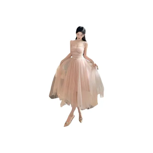 Женские слиплатья нежно-розового цвета