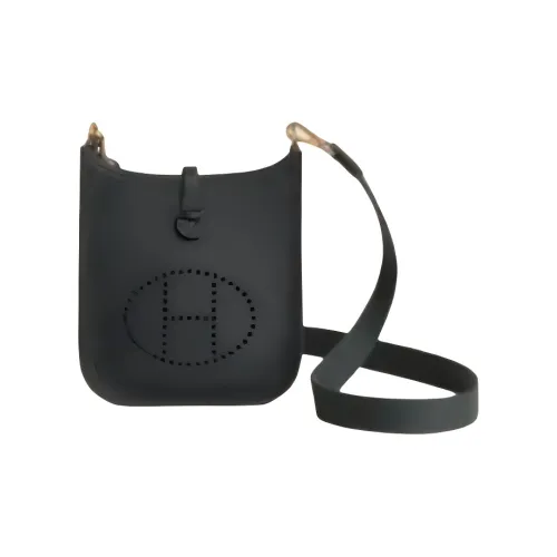 HERMES Evelyne Clemence Коровья кожа Сумка через плечо Женская Темно-зеленая