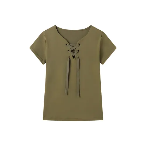 SLEEP AT 11 Стандартная T-рубашка Женская