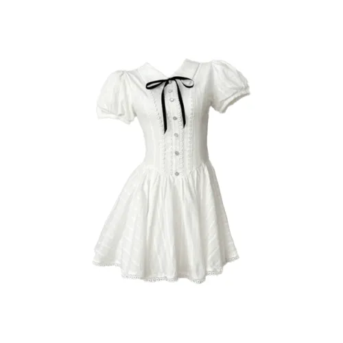 SUNSUNTOWN Короткое платье с короткими рукавами женское белое