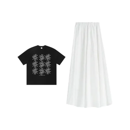 SKYA Женские Комплекты с юбкой