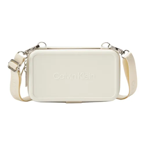 Calvin Klein Сумки через плечо Женские