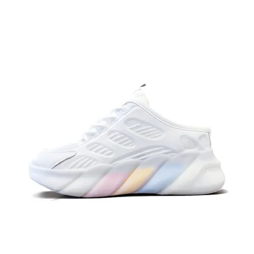 A Poinsettia Princess Домашние тапочки Женские