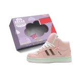 Белая розовая луна