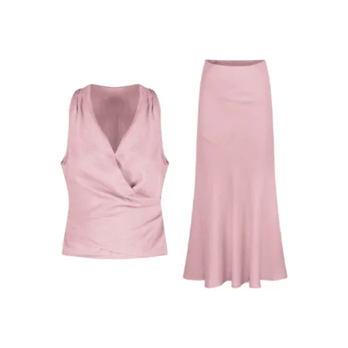 HeartyBite Женские Комплекты с юбкой