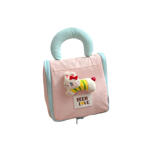 Gentle welcome Макияж и дорожные косметички для женщин