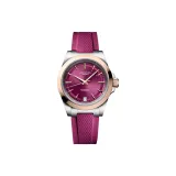 Циферблат часов фиолетового цвета