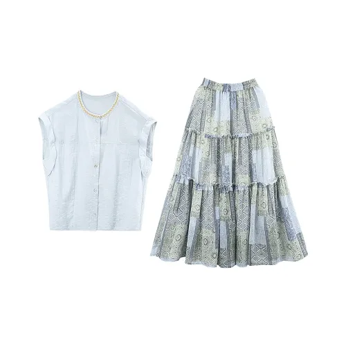 Комплект с юбкой A Paradise For Awakening для женщин