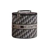 Трикотажная ткань R8 -- Позиционирование стиля Trumpets до колена