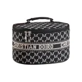 NK Трикотажная ткань -- Классические футболки