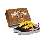 Шотландский красный (желтые шнурки)