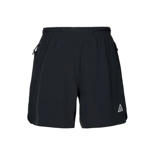 Nike ACG Мужские спортивные шорты черного цвета