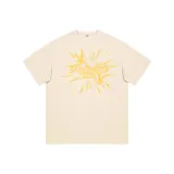 Светлый бежево-абрикосовый.