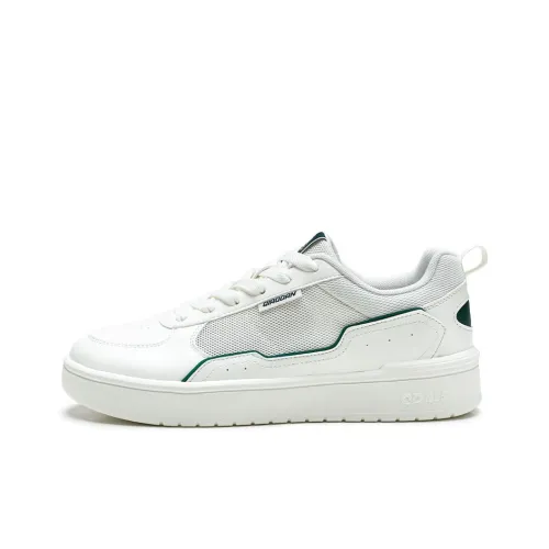 QIAODAN Dry Slip-Resistant Abrasion-Resistant Breathable Low-Top Skateboard Shoes Men's White Green QIAODAN Сухой Противоскользящий Устойчивый к износу Дышащий Низкий Топ Скейтборд Кроссовки Мужские Белый Зеленый