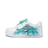 Бело-зеленый