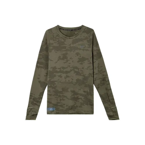 Nike Средний оливковый Мужской T-рубашки