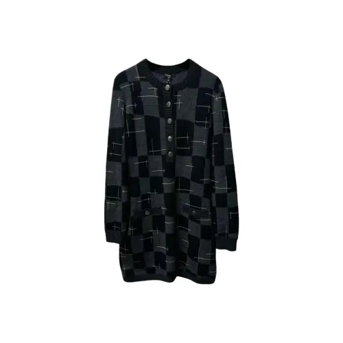 CHANEL 21B Длинное платье с длинными рукавами женское черное серое