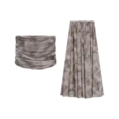 HeartyBite Женские Комплекты с юбкой