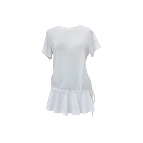 SLEEP AT 11 Стандартная T-рубашка Женская