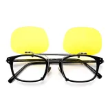 Черная резинка с желтой крышкой, откидная крышка, накладные линзы