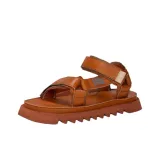 Кирпично-красный