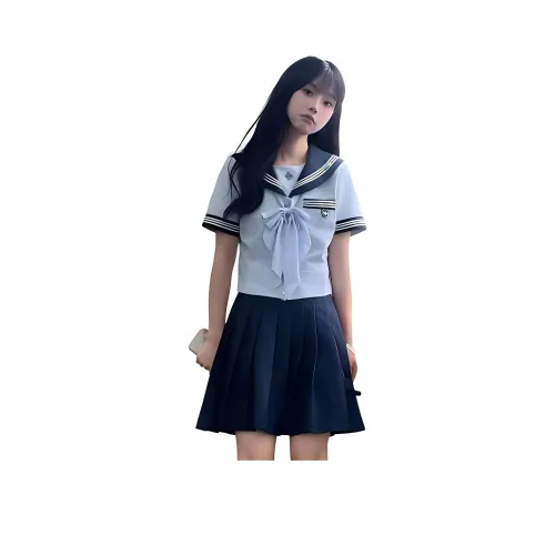 Shuhao Bai Женская униформа