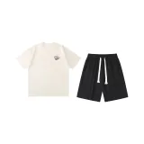 Абрикосовый топ + черные шорты