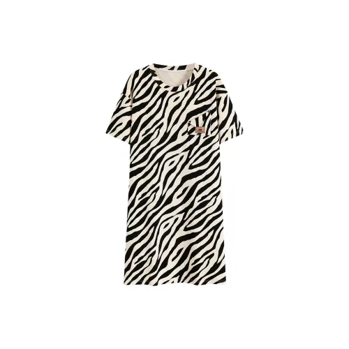 Floating Light Islands Ночная сорочка Женская