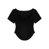 Черная футболка