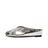 Серебристый