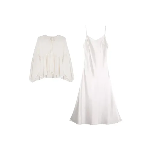 SYEEE WITH U Женские комплекты с юбкой