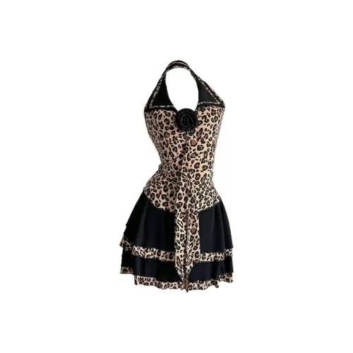 HeartyBite Женские Комплекты с юбкой