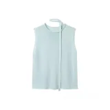 Светло-голубой