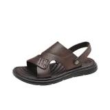 Коричневый