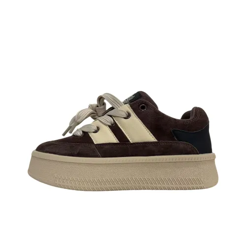 AQUASCUTUM визуально увеличивает рост Низкие кроссовки для скейтбординга Женские