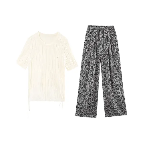 A paradise for awakening Повседневный костюм женский